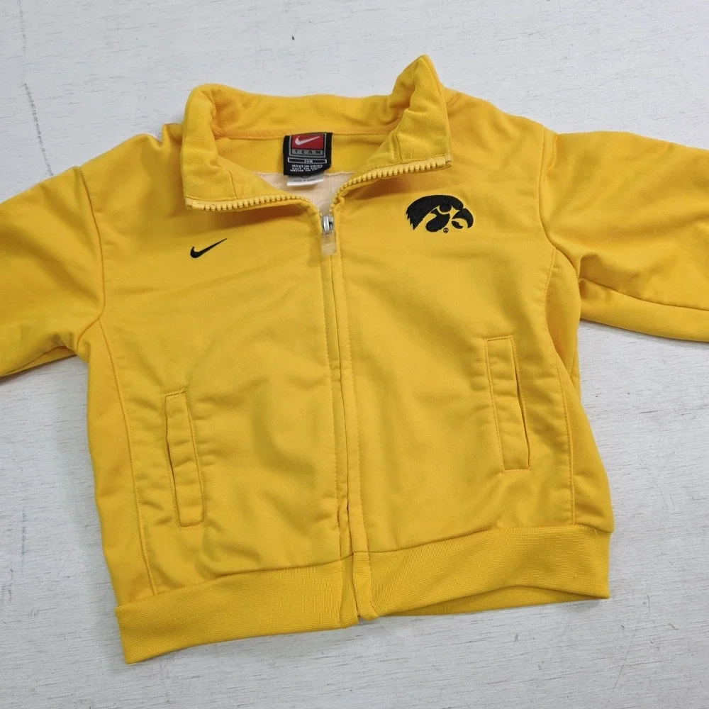 Nike On Field‎ Iowa Hawkeys Track Jacket Yellow Black Football Kids Toddlers 24M